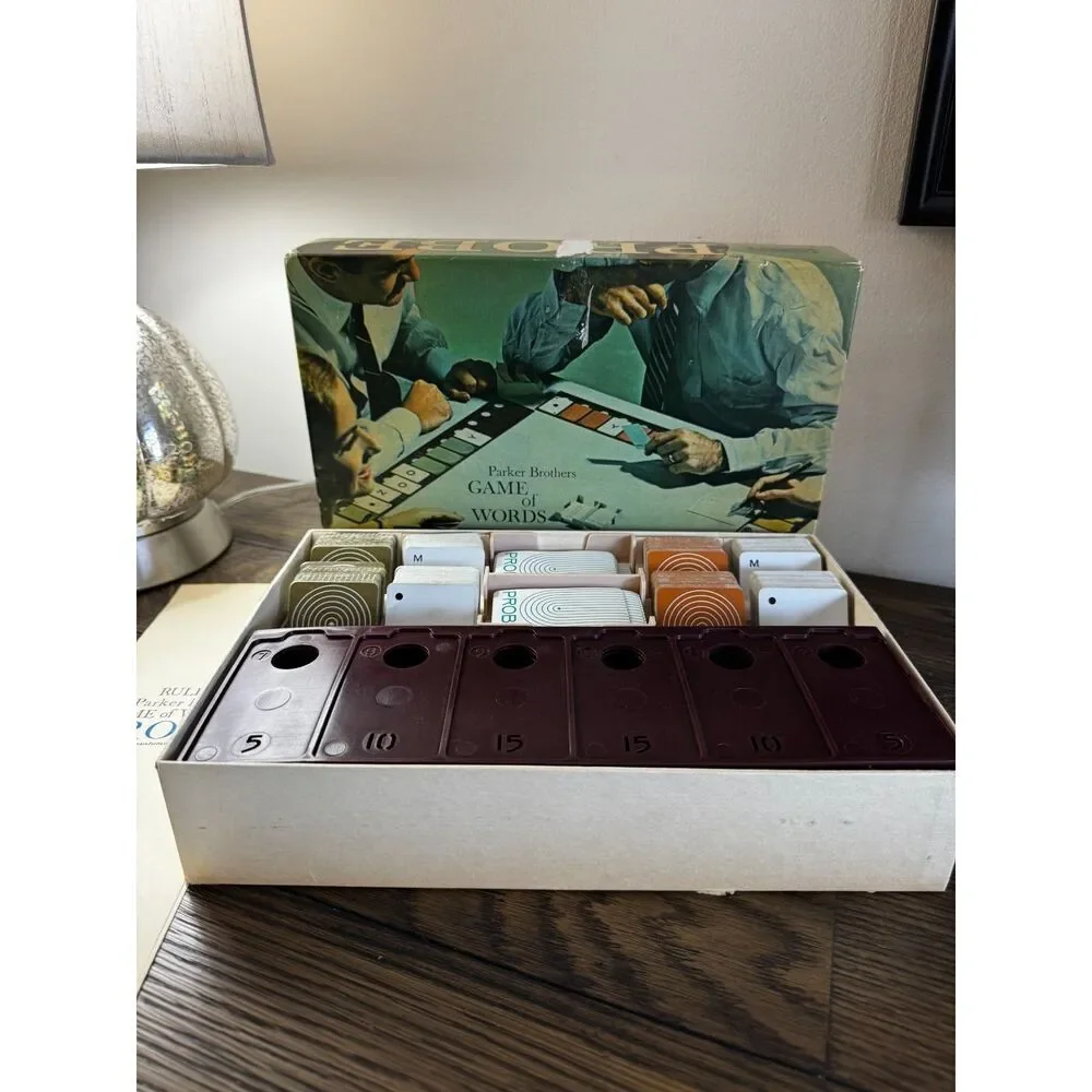 Vintage 1964 Game of Words Probe Parker Brothers complete game